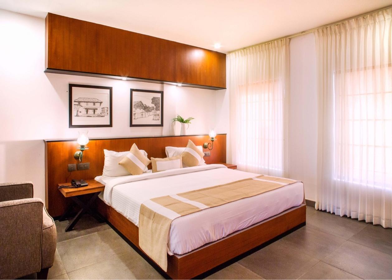 Hotel Neighbourhood, Cochin Kochi Exterior photo
