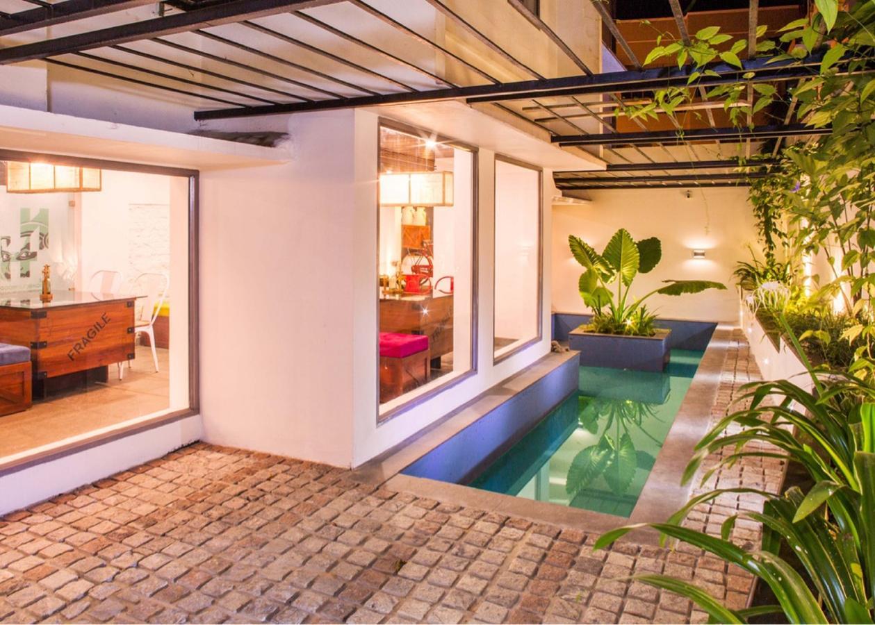 Hotel Neighbourhood, Cochin Kochi Exterior photo